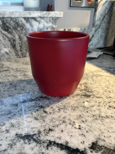 Medium sized red - red, ceramic